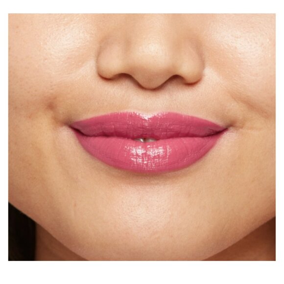 COVERGIRL Other - COVERGIRL Exhibitionist Cream Lipstick 475 Rose Paradise 0.12 oz NEW